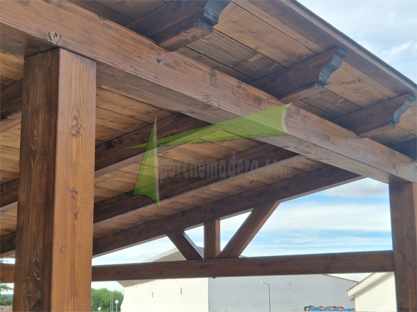 porche de madera 