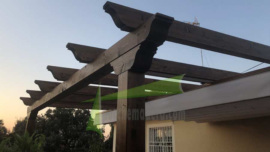 cenador a un agua con tegola